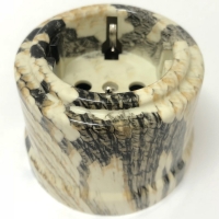 Нажмите для увеличения Розетка пластик Bironi В1-101-12, з/к, цвет Королевская Кобра